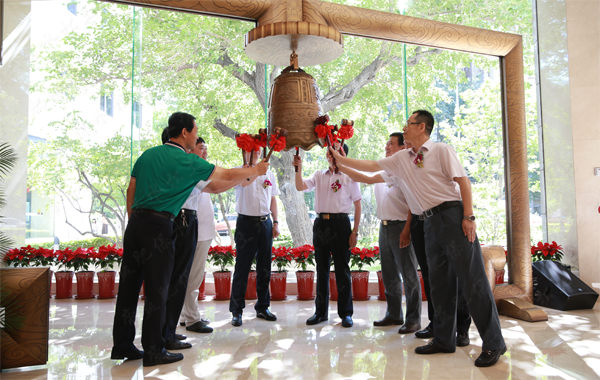 河南省首家挂牌“新三板”的肥料企业---帝益生态 成功在北京举行专场挂牌仪式